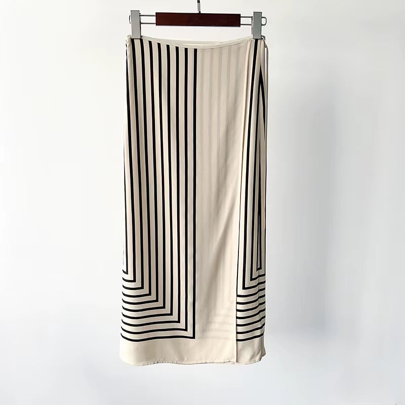Luxury Geometric Striped Printed Set, One-Piece Lace up Wrap around the Body and Buttocks Half Skirt with Silk, Minimalist Style