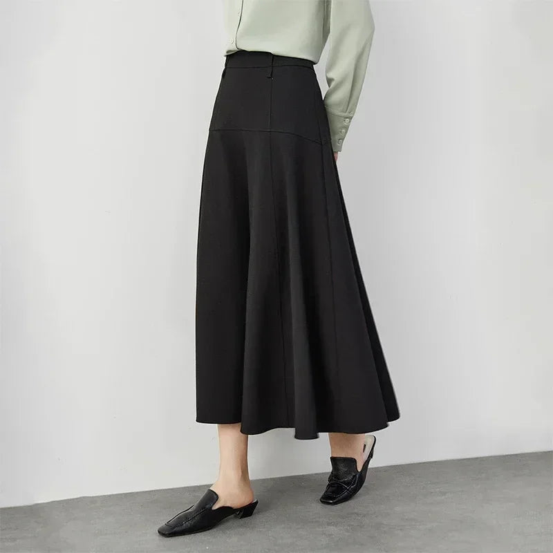 A-Line Folds Black Skirt for Women 2024 Winter Commute Style High Waist Simple Temperament Long Skirt 151Q80207X
